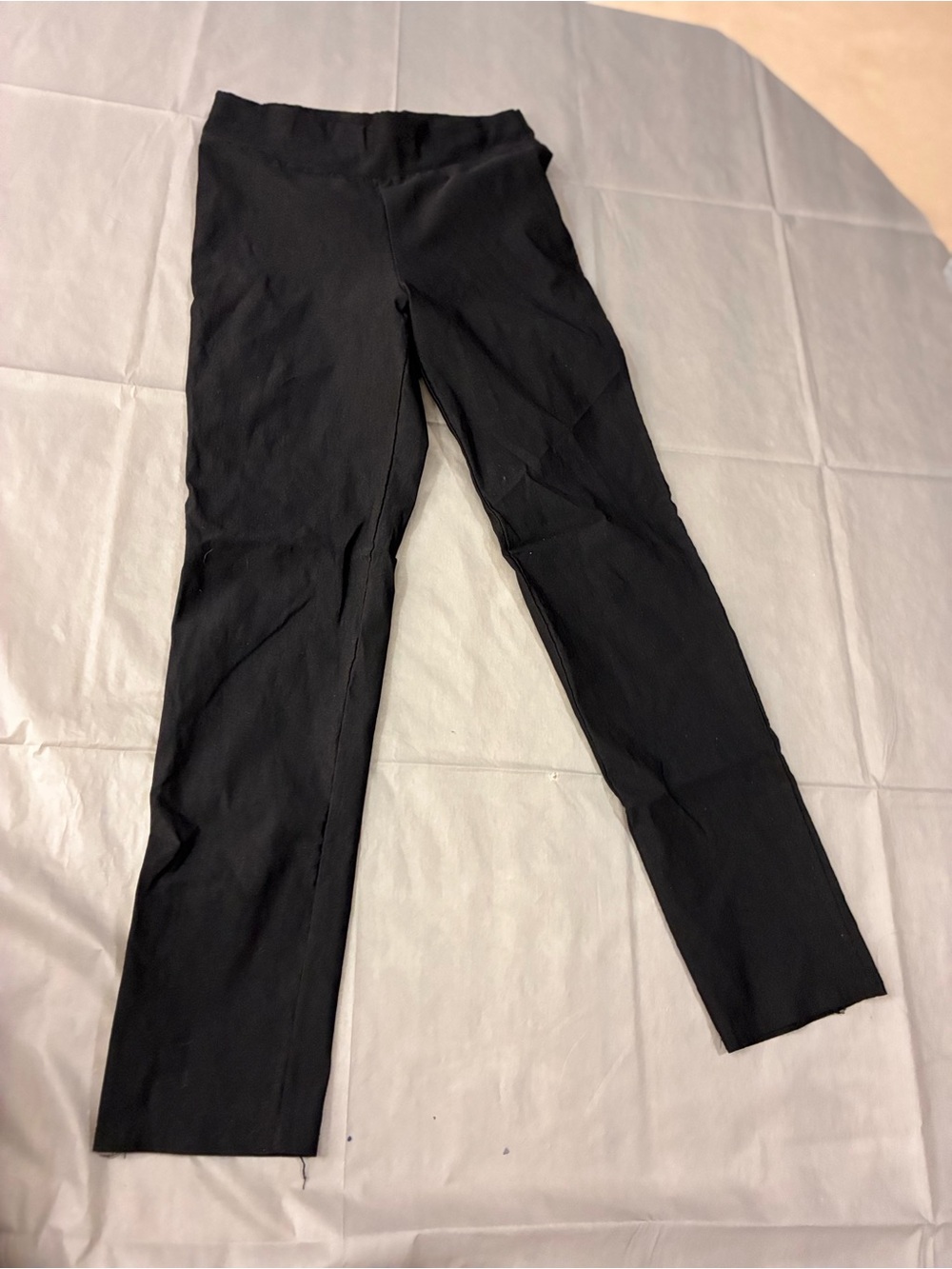Black Ankle-Length Women’s Pants